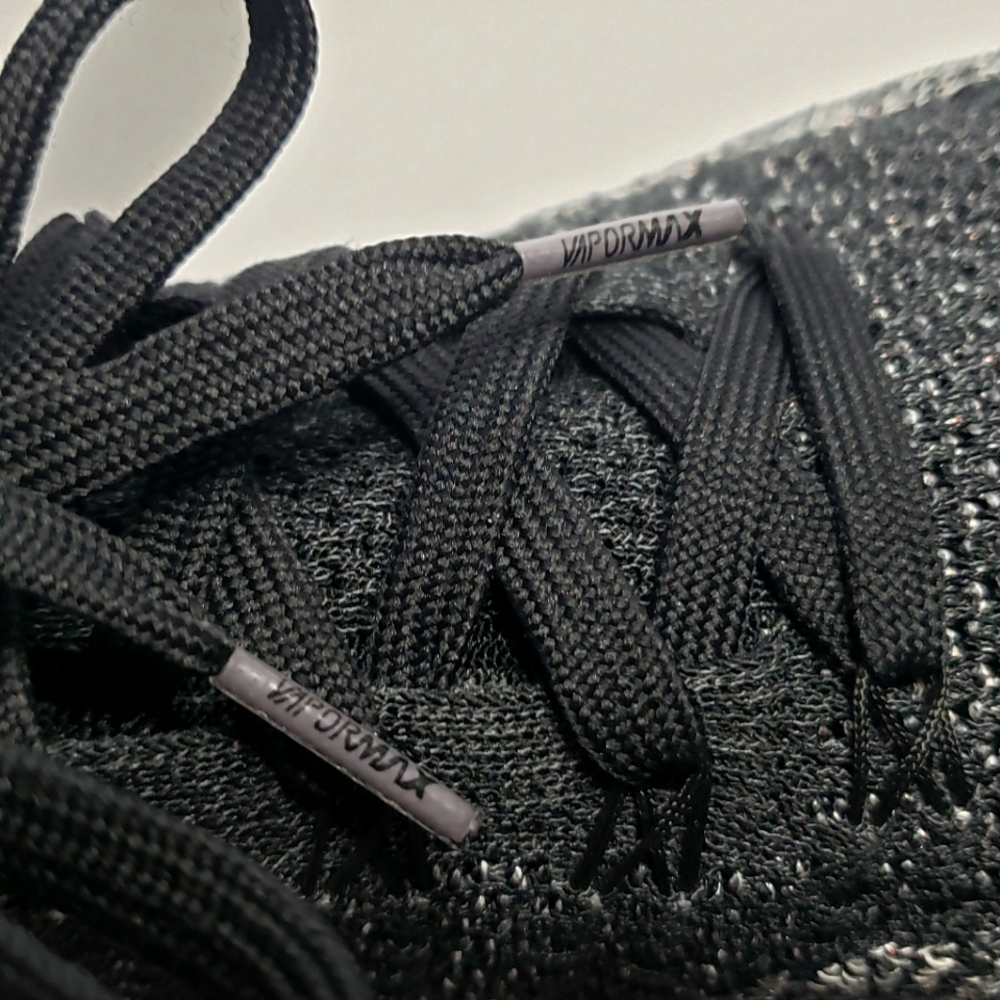 Nike VaporMax Fly Knit Triple Black 942842-012 Men's 9.5 - Picture 4 of 11